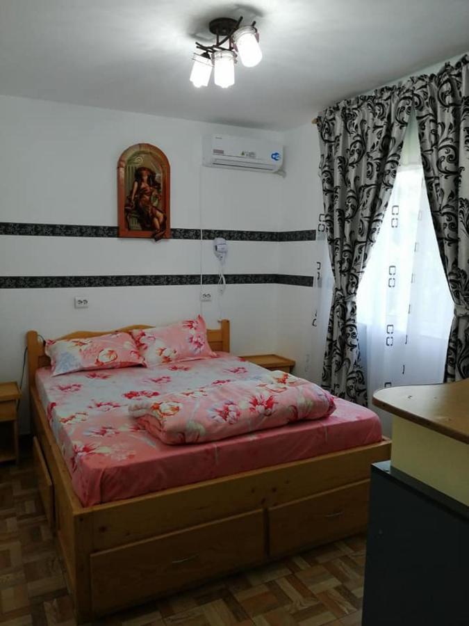 Vila Maricris Тузла Екстер'єр фото